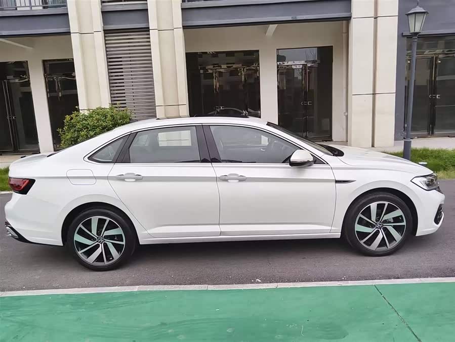 Volkswagen Sagitar 2026 car image #7