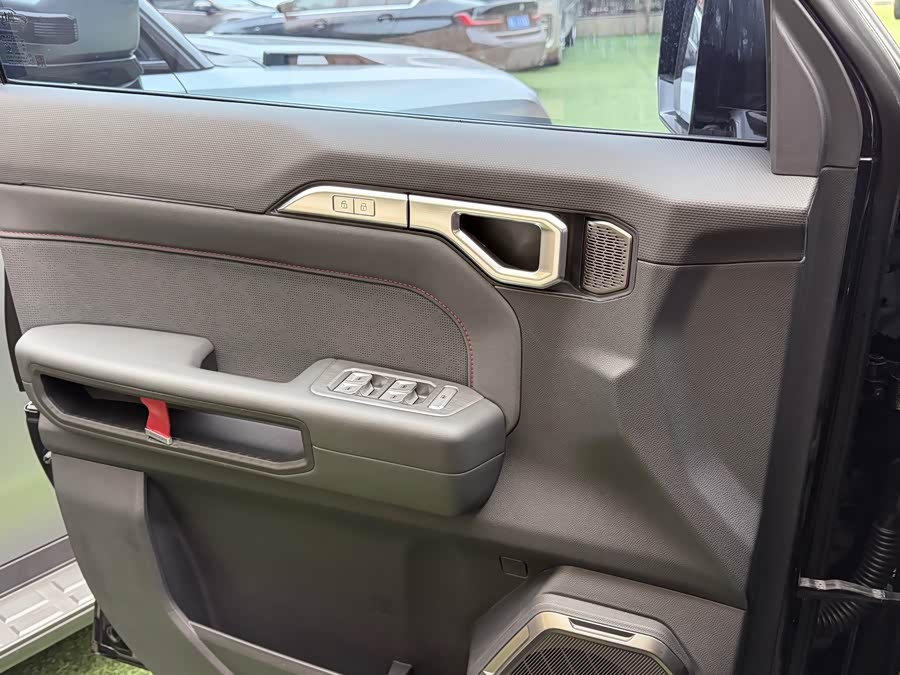 Jetour T2 2024 car image #7