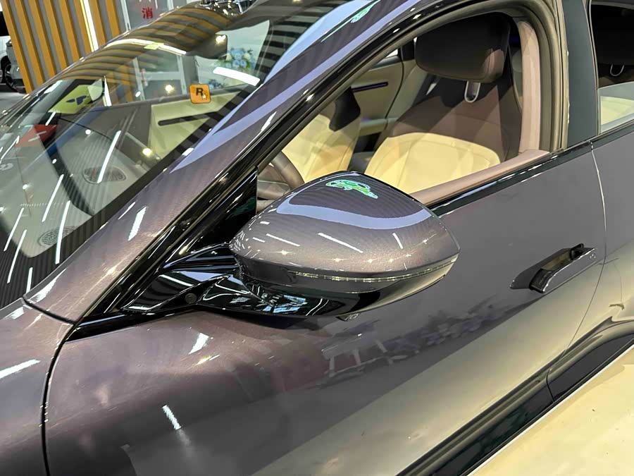 Avatr 06 2025 car image #7