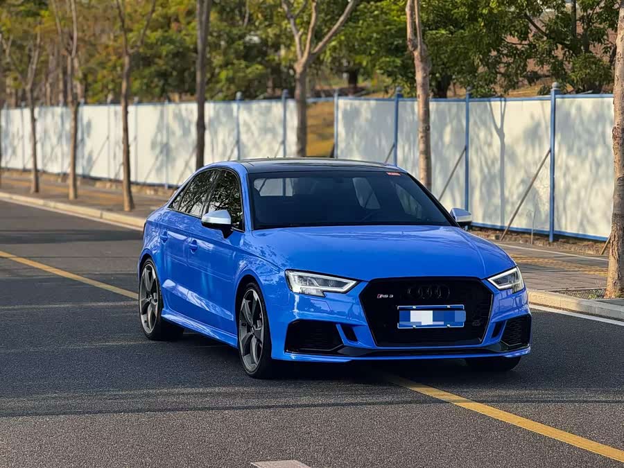 Audi RS 3 2017 imagem de carro #7