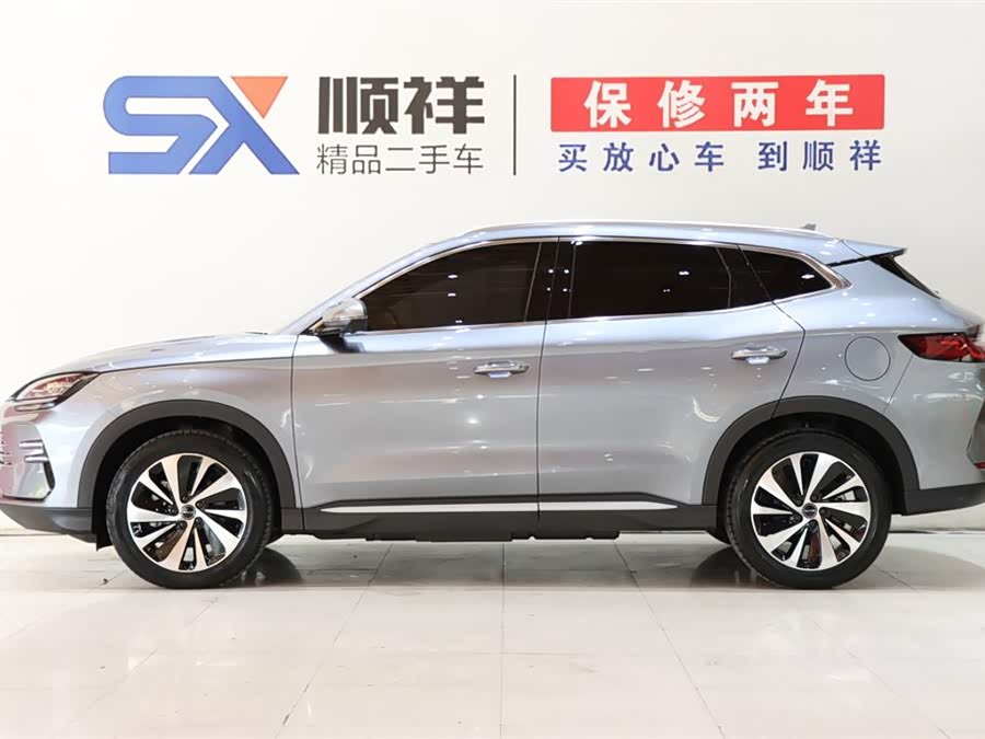 BYD Song Plus New Energy 2023 immagine di auto #7