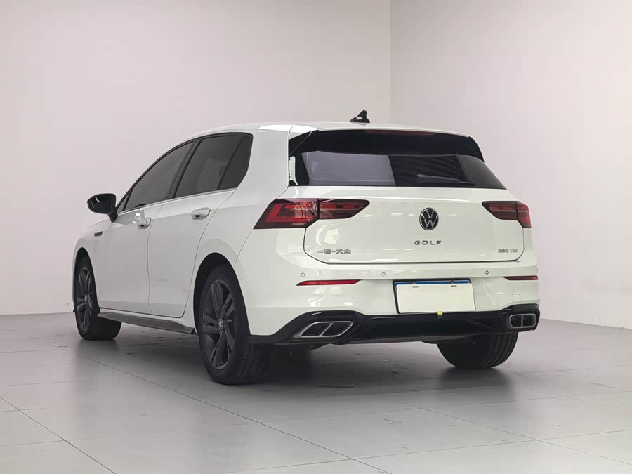 Volkswagen Golf 2021 car image #7