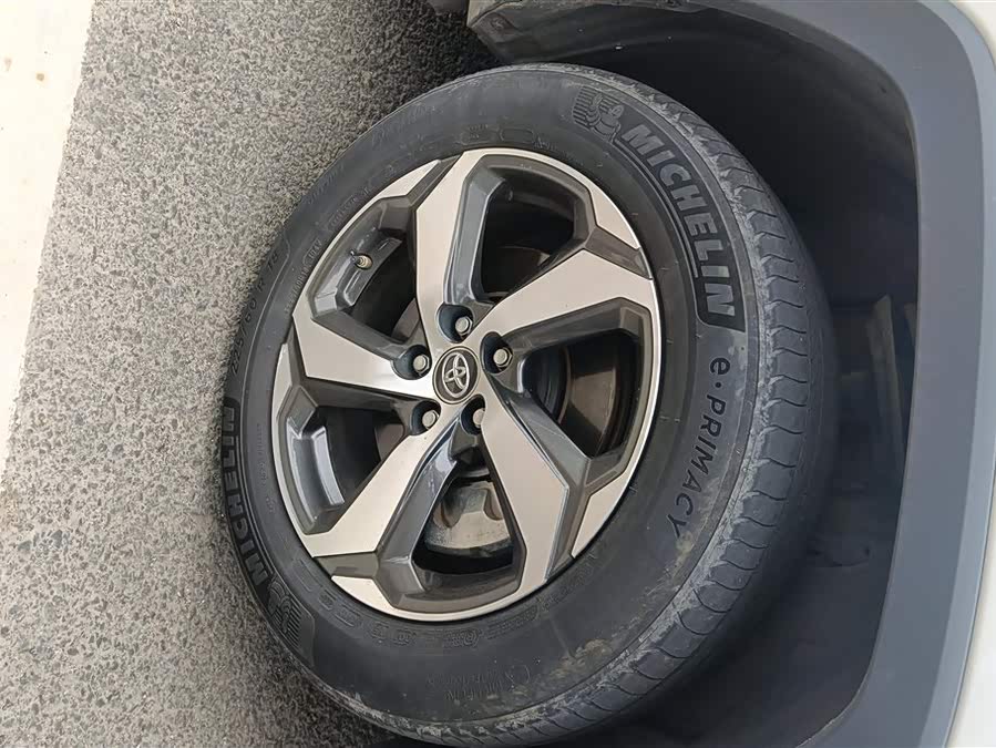 Toyota RAV4 Hybird E+ 2022 car image #7