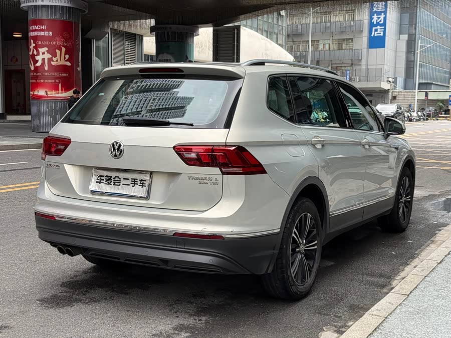 Volkswagen Tiguan L 2019 car image #7