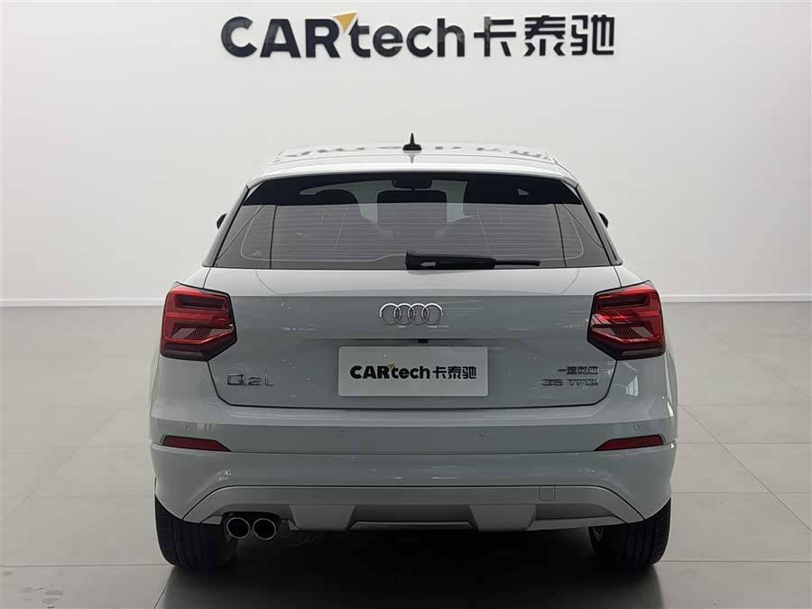 Audi Q2L 2020 car image #7