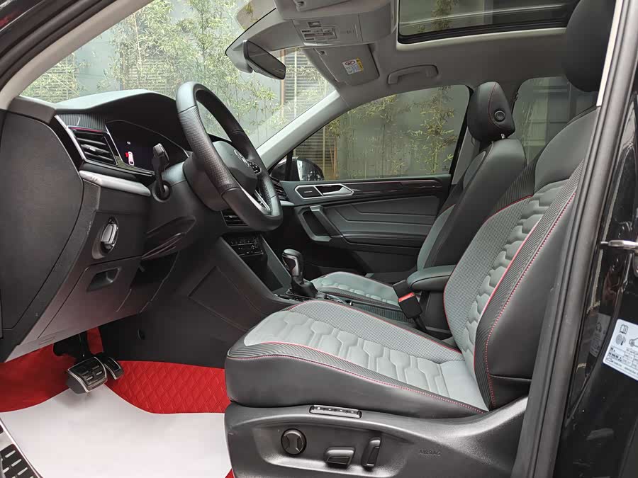 Volkswagen Tiguan L 2023 #7 Volkswagen Tiguan L 2023 car image #7