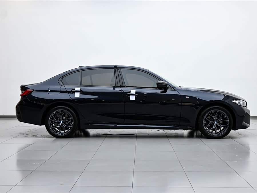 BMW 3 Series 2025 car image #7