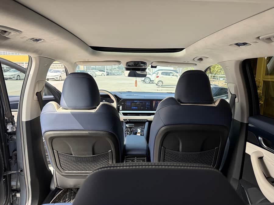 GEELY Monjaro 2023 car image #7