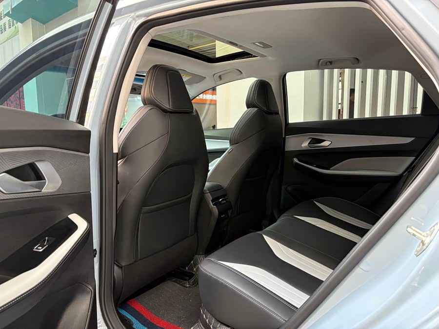 GEELY Binray 2023 #7 GEELY Binray 2023 car image #7