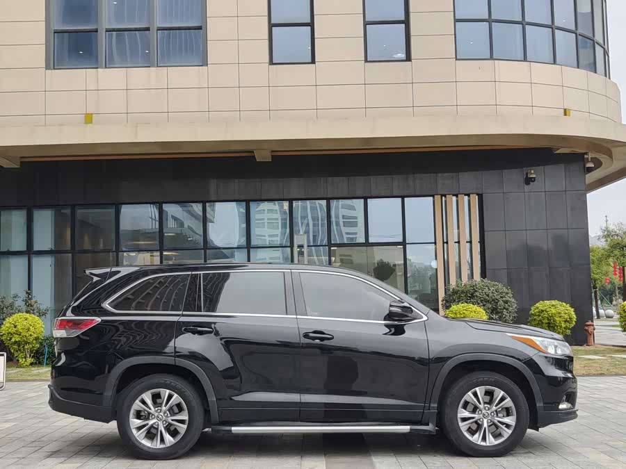 Toyota Highlander 2017 #7 Toyota Highlander 2017 car image #7
