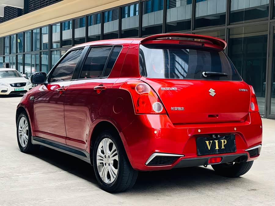 铃木 雨燕 2013 汽车图片 #7