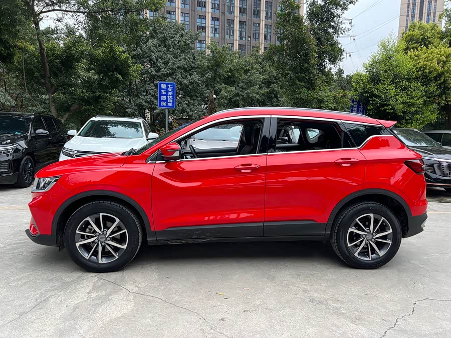 GEELY Coolray 2020 #7 GEELY Coolray 2020 car image #7