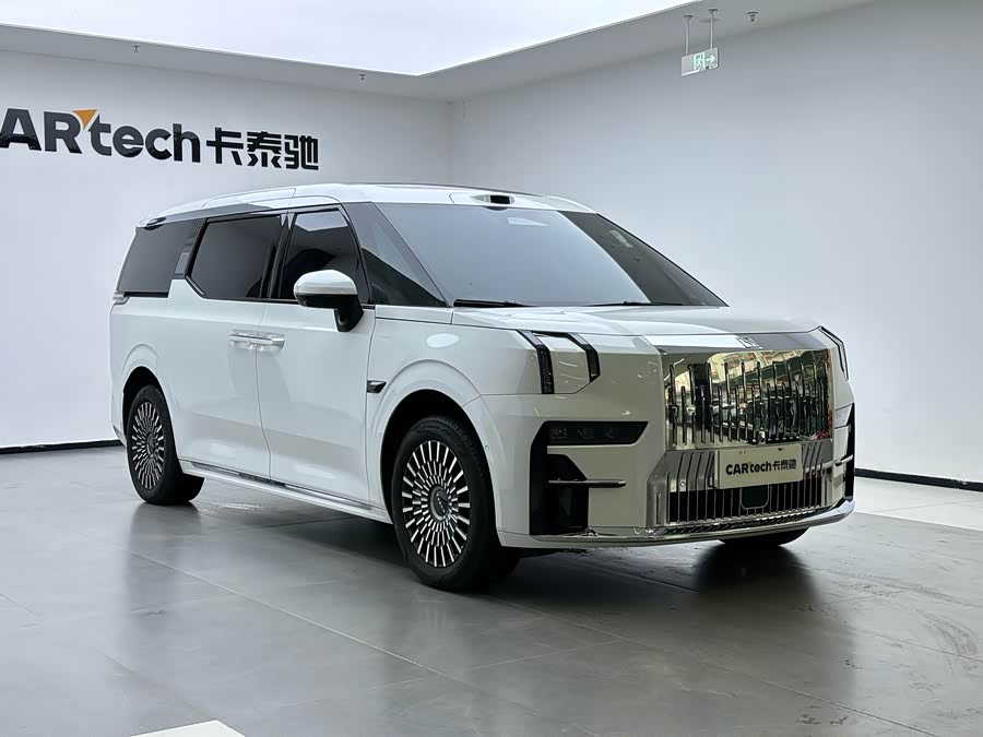 Zeekr 7X 2024 car image #7