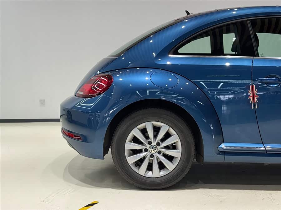 Volkswagen Beetle 2020 immagine di auto #7