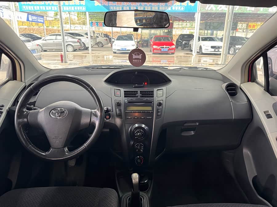 Toyota Yaris 2008 car image #7