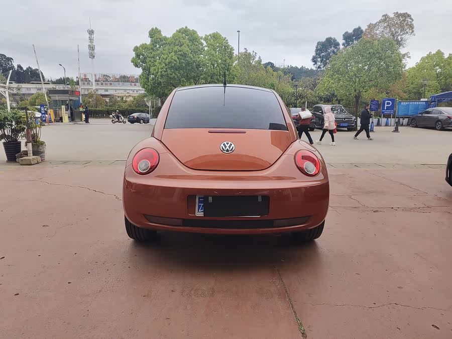 Volkswagen Beetle 2011 изображение автомобиля #7