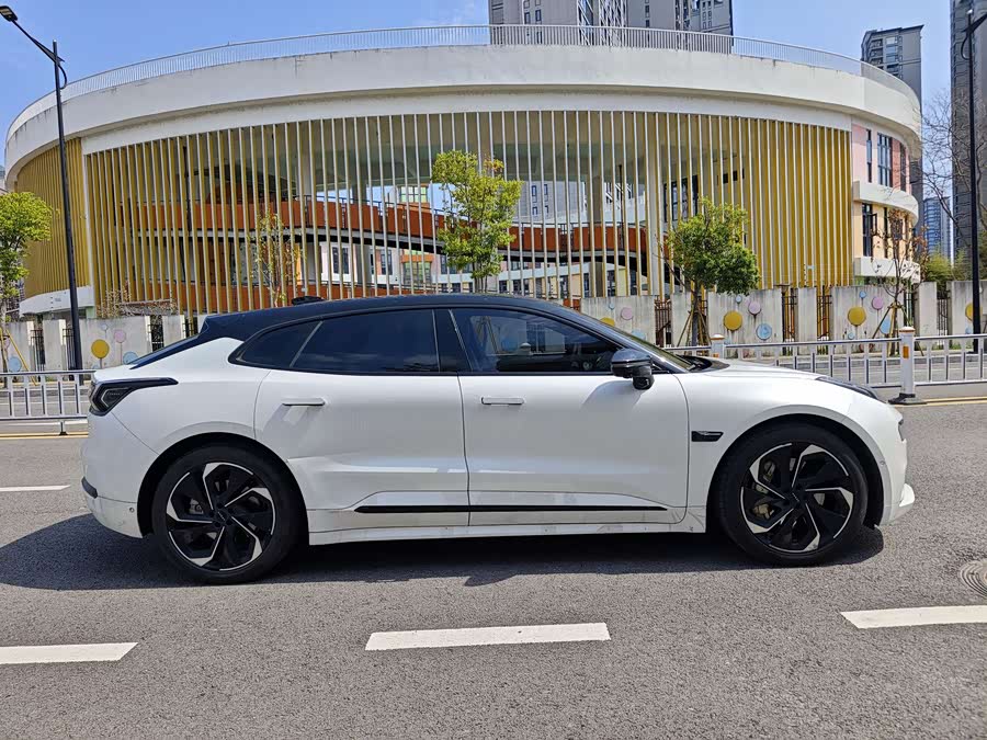 极氪 极氪001 2022 汽车图片 #7