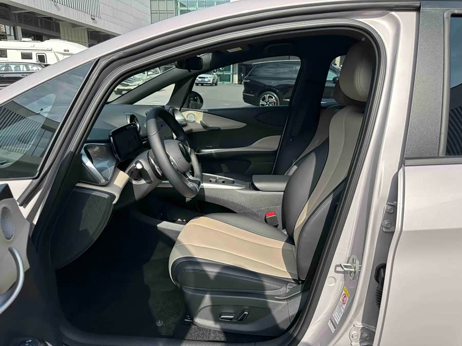 BYD Dolphin 2025 صورة سيارة #7