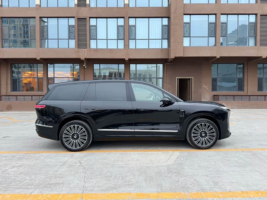 蔚来 蔚来ES8 2026 汽车图片 #7