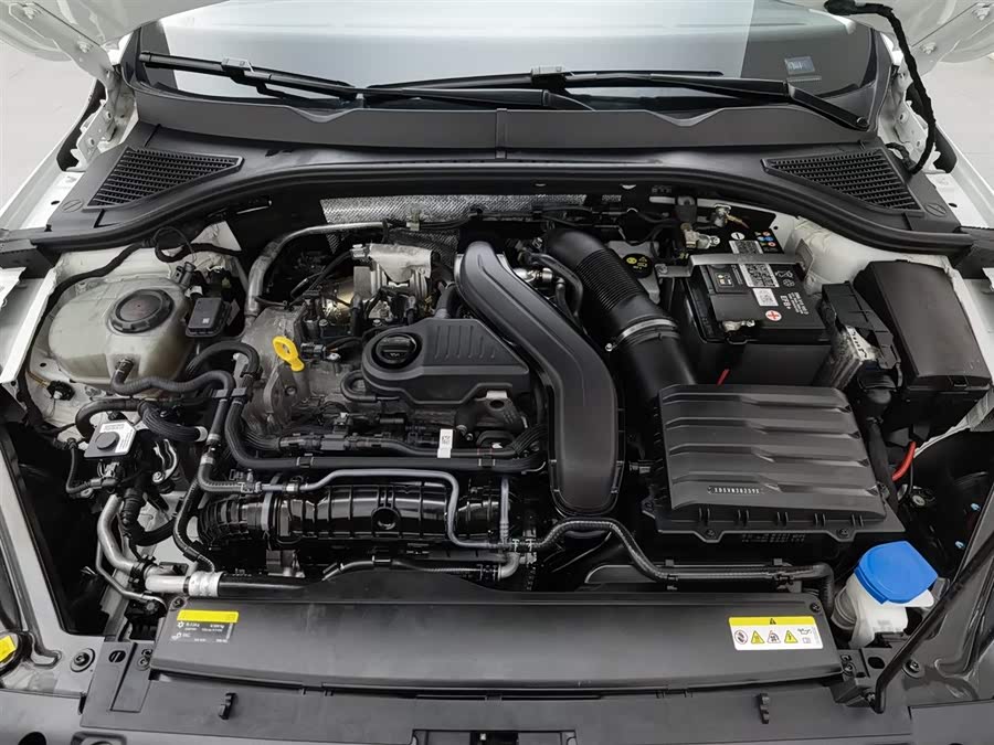Volkswagen Bora 2023 car image #7