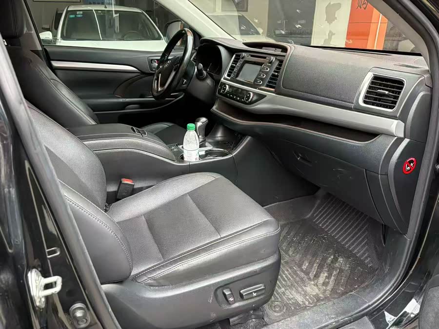 Toyota Highlander 2018 #7 Toyota Highlander 2018 car image #7