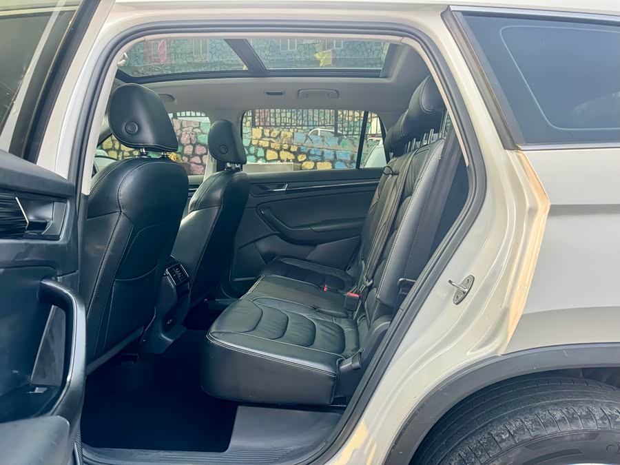 Skoda Kodiaq 2017 immagine di auto #7