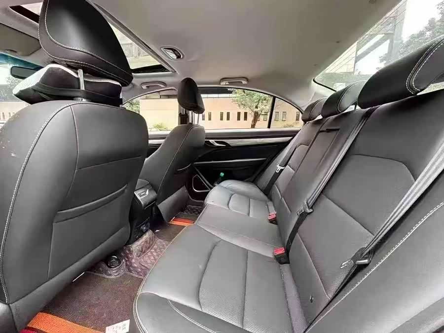 GEELY Emgrand 2020 #7 GEELY Emgrand 2020 car image #7