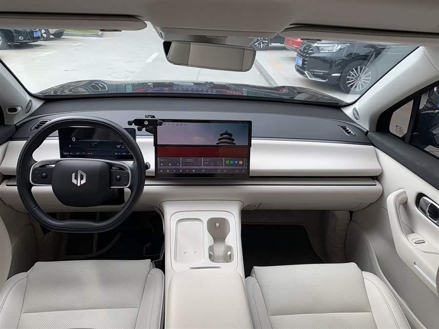 零跑汽车 零跑C16 2025 汽车图片 #7