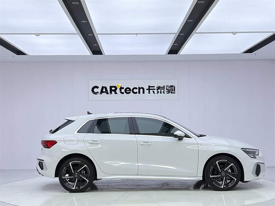 Audi A3 2024 car image #7
