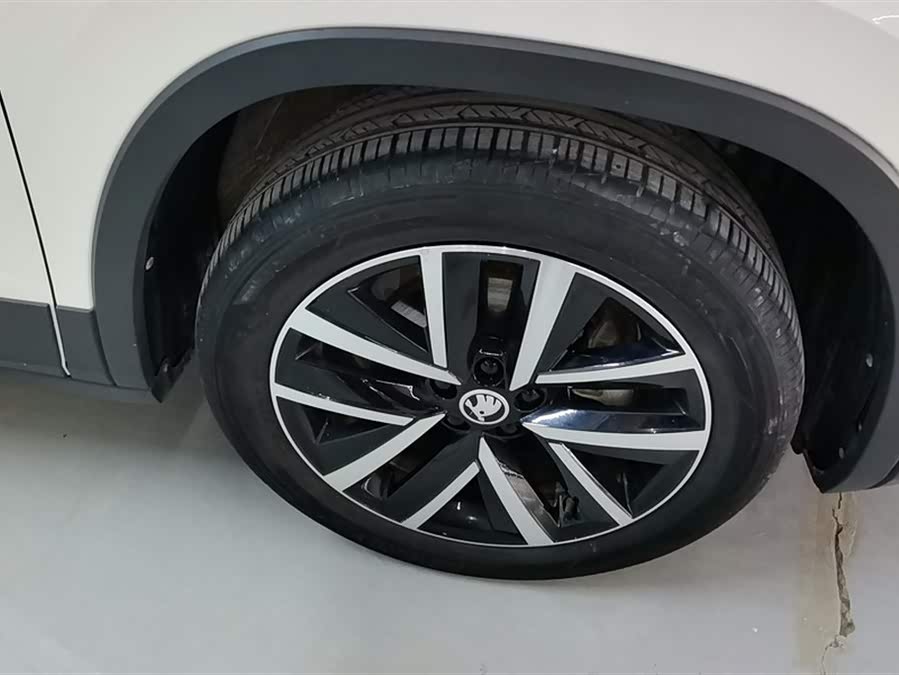 Skoda Kamiq 2022 car image #7