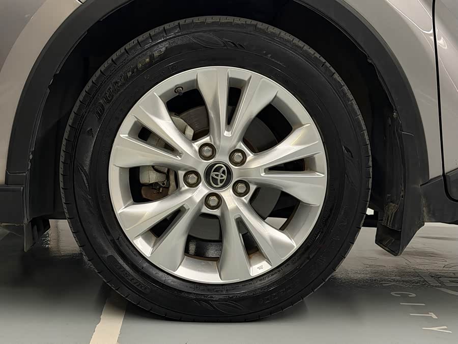 Toyota Izoa 2021 car image #7