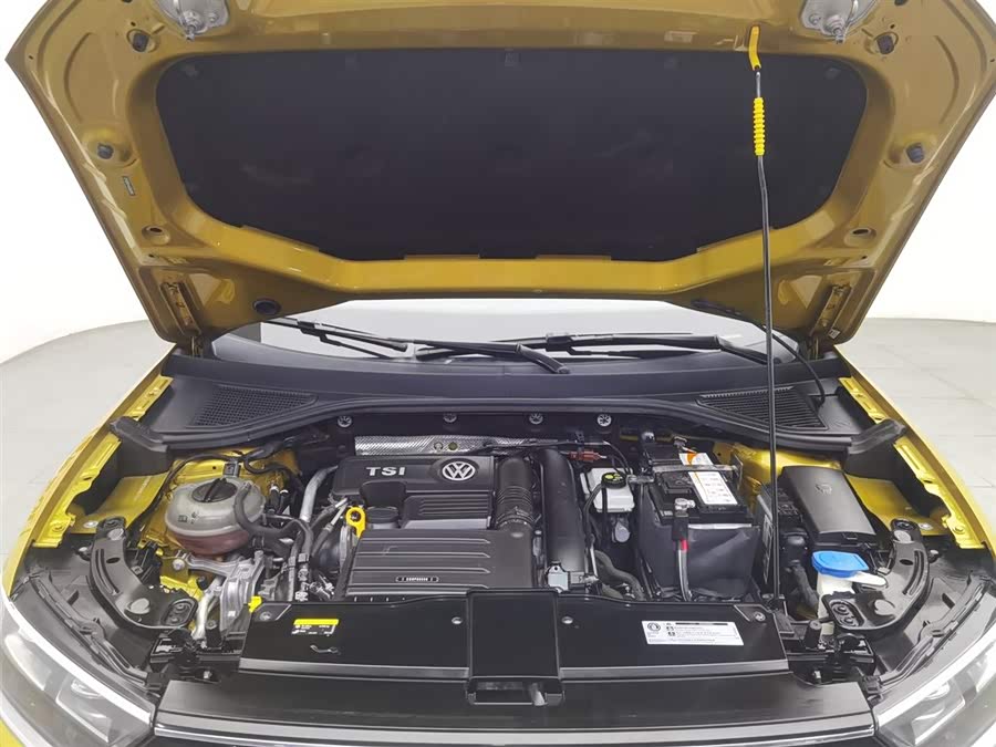 Volkswagen T-Roc 2019 car image #7