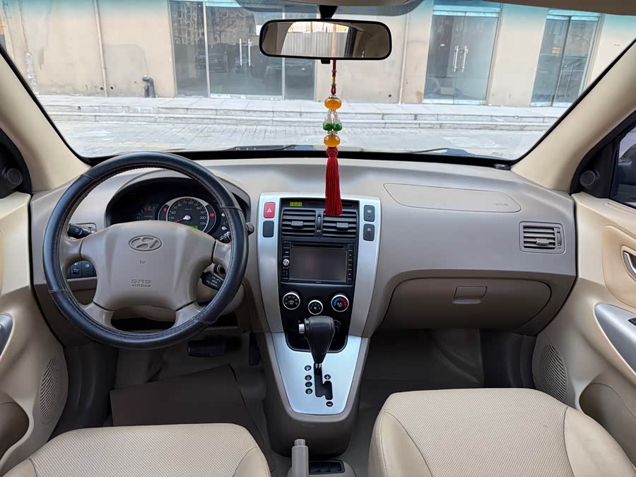 Hyundai Tucson 2014 immagine di auto #7