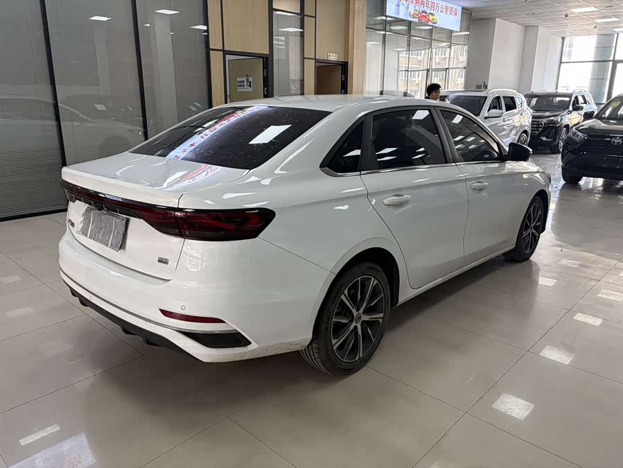 GEELY Emgrand 2021 car image #7