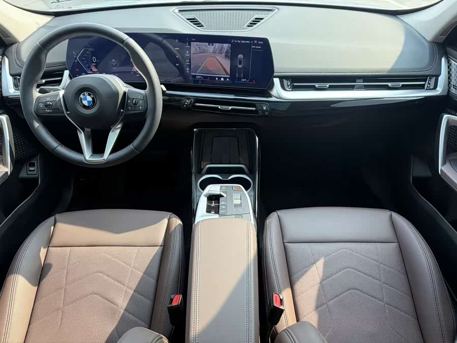 BMW X1 2024 car image #7