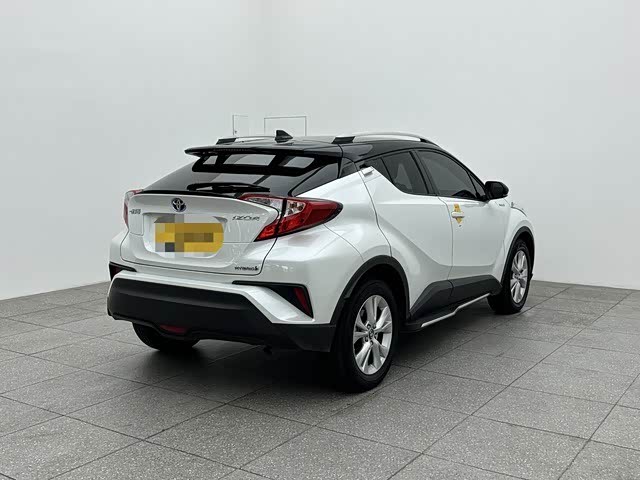 Toyota Izoa 2022 car image #7