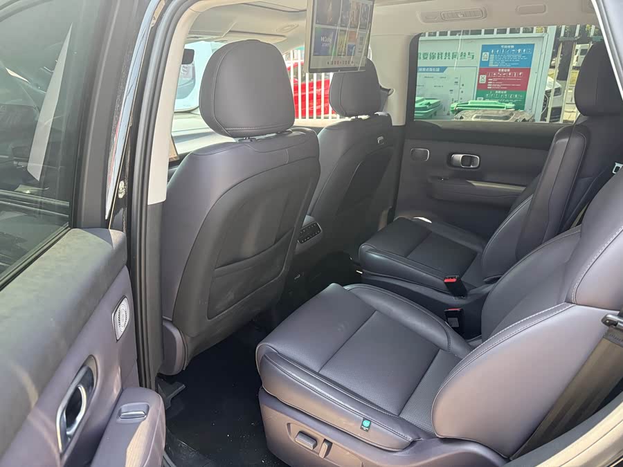 零跑汽车 零跑C16 2025 汽车图片 #7