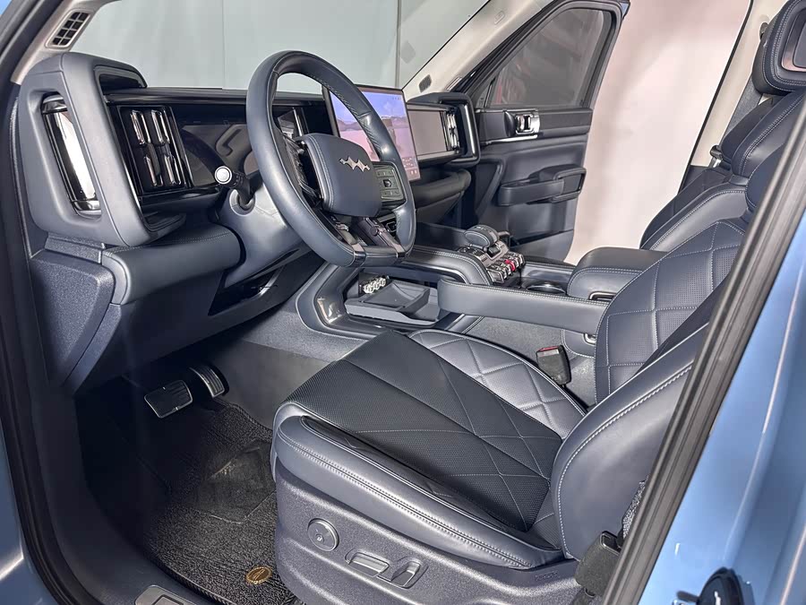 FangChengBao Leopard 5 2023 car image #7