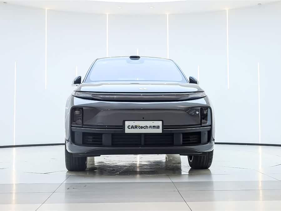 Li L7 2025 immagine di auto #7