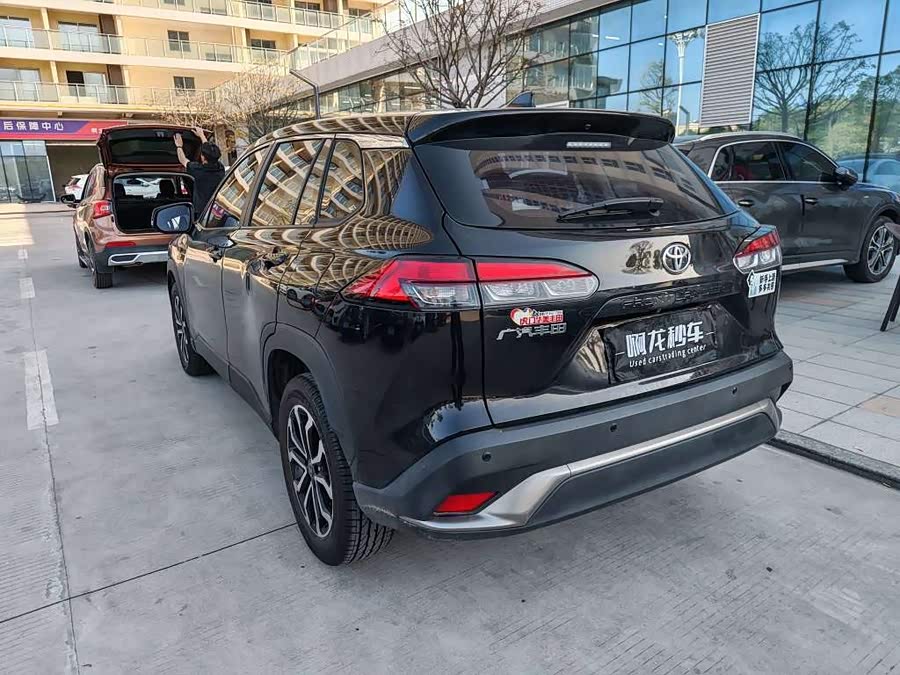 Toyota Frontlander 2023 car image #7