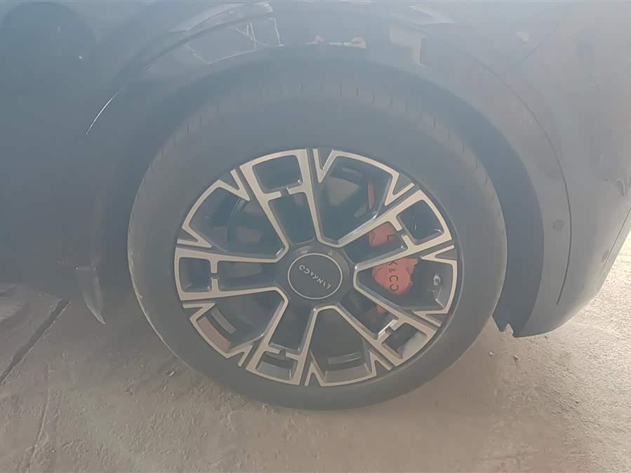 Lynk & Co 900 2025 car image #7