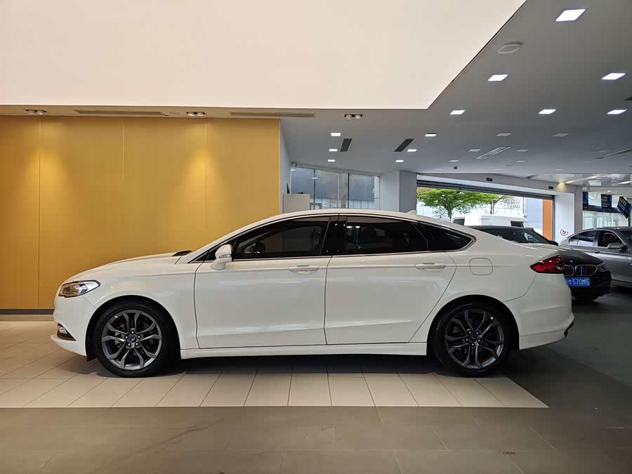 Ford Mondeo 2018 imagem de carro #7