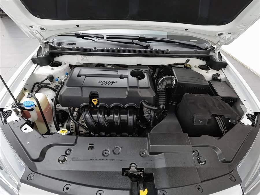 GEELY Emgrand 2018 car image #7