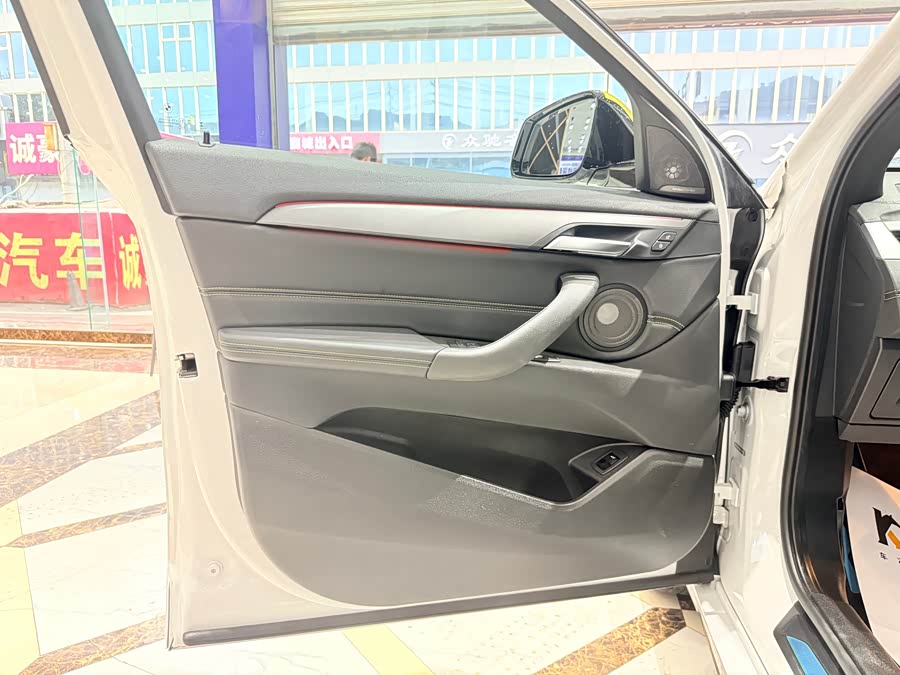 BMW X2 2023 imagem de carro #7