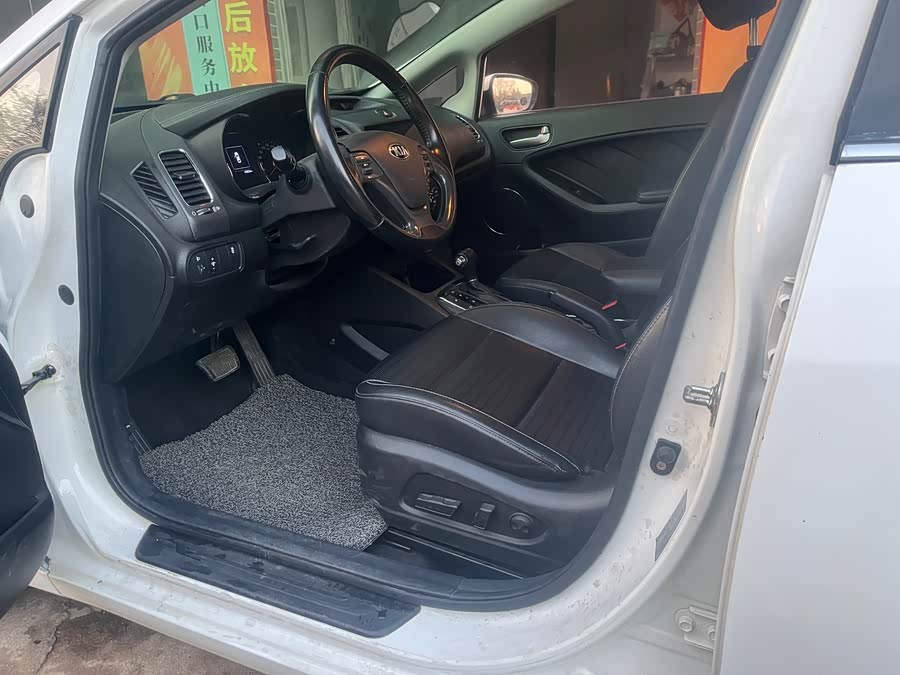 起亚 起亚K3 2018 汽车图片 #7