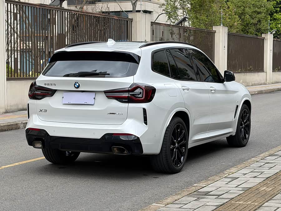 BMW X3 2023 immagine di auto #7