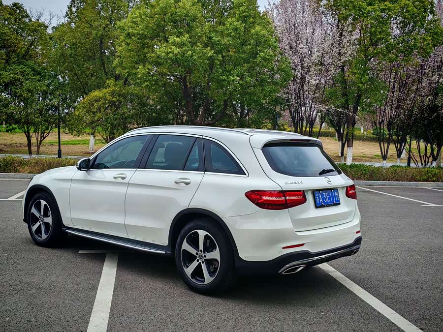 Mercedes-Benz GLC Class 2018 صورة سيارة #7