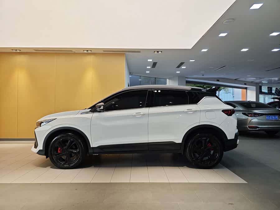 GEELY Coolray 2022 #7 GEELY Coolray 2022 car image #7