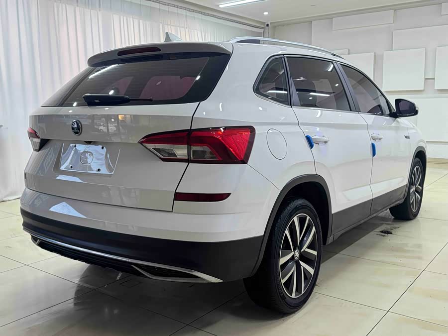 Skoda Kamiq 2021 imagem de carro #7