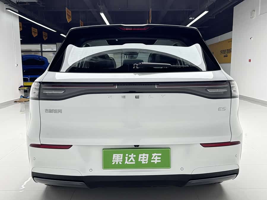 GEELY 2024 #7 GEELY 2024 car image #7
